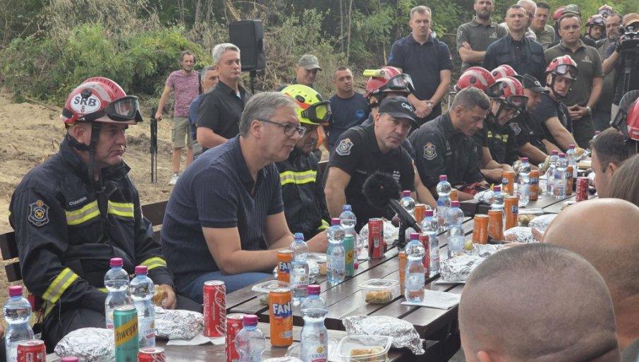 napad-blokadera-na-vatrogasce-heroje napad-blokadera-na-vatrogasce-heroje