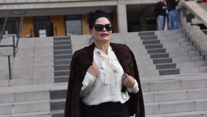 cerka-ljubavnice-miroslava-ilica-je-doktorka-mirjana-ju-je-dobila-sa-vlasnikom-luksuzne-kompanije-–-devina-znate,-evo-kako-ona-izgleda-(foto)