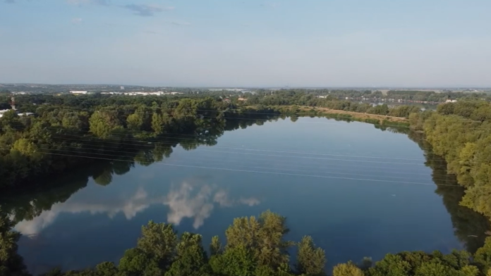 (foto,-video)-imamo-skriveno-jezero-usred-beograda?!-malo-ko-zna-za-ovo,-blizu-je-popularnog-kupalista,-na-mapi-se-jasno-vidi
