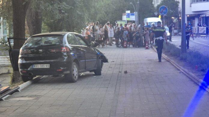 otkriveno-ko-je-vozac-koji-je-izazvao-stravicnu-nesrecu-u-kraljevu-mladic-(26)-vozio-bez-dozvole,-pokosio-majku-sa-dvoje-dece:-devojcica-(5)-preminula