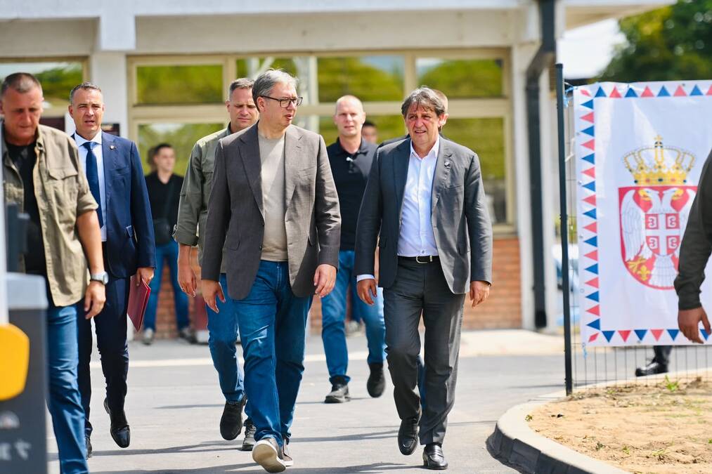 “poceo-sam-da-se-oprastam-sa-ljudima-u-predsednistvu”-vucic-o-pripremama-za-raspisivanje-izbora-i-razgovoru-s-gasicem:-pitao-me-bata-da-ide-na-more “poceo-sam-da-se-oprastam-sa-ljudima-u-predsednistvu”-vucic-o-pripremama-za-raspisivanje-izbora-i-razgovoru-s-gasicem:-pitao-me-bata-da-ide-na-more