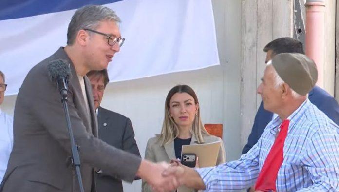 “kilo-rakije-za-kilo-i-po-puta”:-vucic-objavio-snimak-razgovora-sa-mestaninom-kocina-(video)