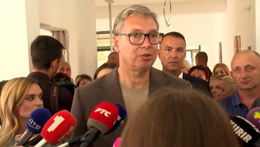 e-to-je-program-studentske-liste!-vucic:-po-njima-svi-vi-morate-biti-lustrirani,-da-ostanete-bez-posla e-to-je-program-studentske-liste!-vucic:-po-njima-svi-vi-morate-biti-lustrirani,-da-ostanete-bez-posla