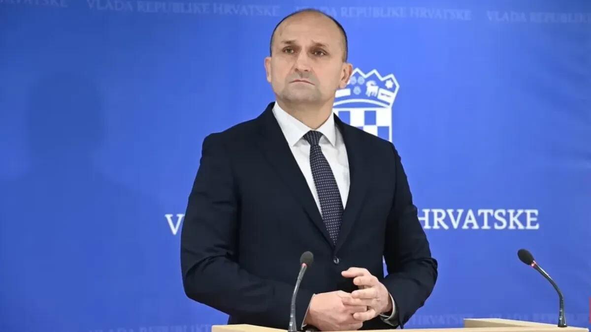 hrvatski-ministar-odbrane-opet-o-srpskom-naoruzanju!-anusic:-“nasi-partneri-moraju-da-izvrse-pritisak-na-srbiju” hrvatski-ministar-odbrane-opet-o-srpskom-naoruzanju!-anusic:-“nasi-partneri-moraju-da-izvrse-pritisak-na-srbiju”