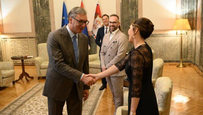 vucic-se-oglasio-posle-susreta-sa-jelenom-jankovic:-“hvala-joj-za-sve-sto-je-ucinila-za-srbiju!”