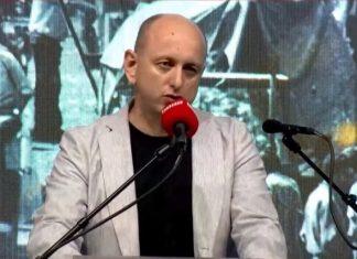 AKO SRBI IZ CRNE GORE ULAZE U EU, A MORAJU DA BRIŠU SVOJ IDENTITET I ISTORIJU, JA SAM PROTIV: Knežević nastavlja krvavu borbu za srpski jezik ako-srbi-iz-crne-gore-ulaze-u-eu,-a-moraju-da-brisu-svoj-identitet-i-istoriju,-ja-sam-protiv:-knezevic-nastavlja-krvavu-borbu-za-srpski-jezik