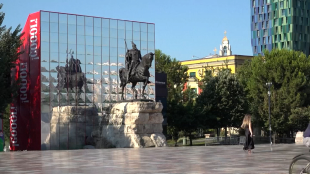 Толеранција,-религија-и-геополитика-–-шта-стоји-иза-плана-за-стварање-суверене-државе-Бекташа-у-Тирани Толеранција,-религија-и-геополитика-–-шта-стоји-иза-плана-за-стварање-суверене-државе-Бекташа-у-Тирани