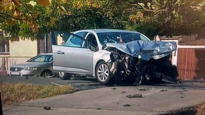 (foto,-video)-“cuo-se-jak-udarac,-svi-smo-izleteli-iz-kuca!”-jezive-slike-sa-mesta-stravicne-nesrece-u-simanovcima:-mladic-stradao,-ima-povredenih