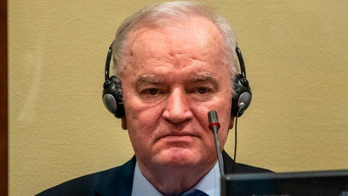 umro-ratko-mladic-vucic-pre-7-dana-pisao-hagu-da-ga-puste-da-umre-u-srbiji,-zahtev-mu-odbijen:-nizu-se-reakcije-nakon-smrti-osudenog-generala-vojske-republike-srpske