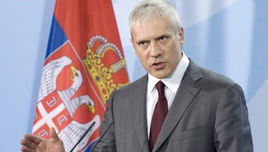 “pokazali-smo-da-zelimo-u-evropu”-ovo-su-reci-uz-koje-je-boris-tadic-predao-haskim-zlikovcima-glavu-generala-mladica “pokazali-smo-da-zelimo-u-evropu”-ovo-su-reci-uz-koje-je-boris-tadic-predao-haskim-zlikovcima-glavu-generala-mladica