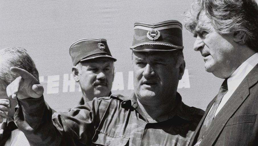 “upokojio-se-sa-krstom-u-ruci-koji-sam-mu-dao”-svestenik-otkrio-kako-su-izgledali-poslednji-trenuci-generala-mladica “upokojio-se-sa-krstom-u-ruci-koji-sam-mu-dao”-svestenik-otkrio-kako-su-izgledali-poslednji-trenuci-generala-mladica