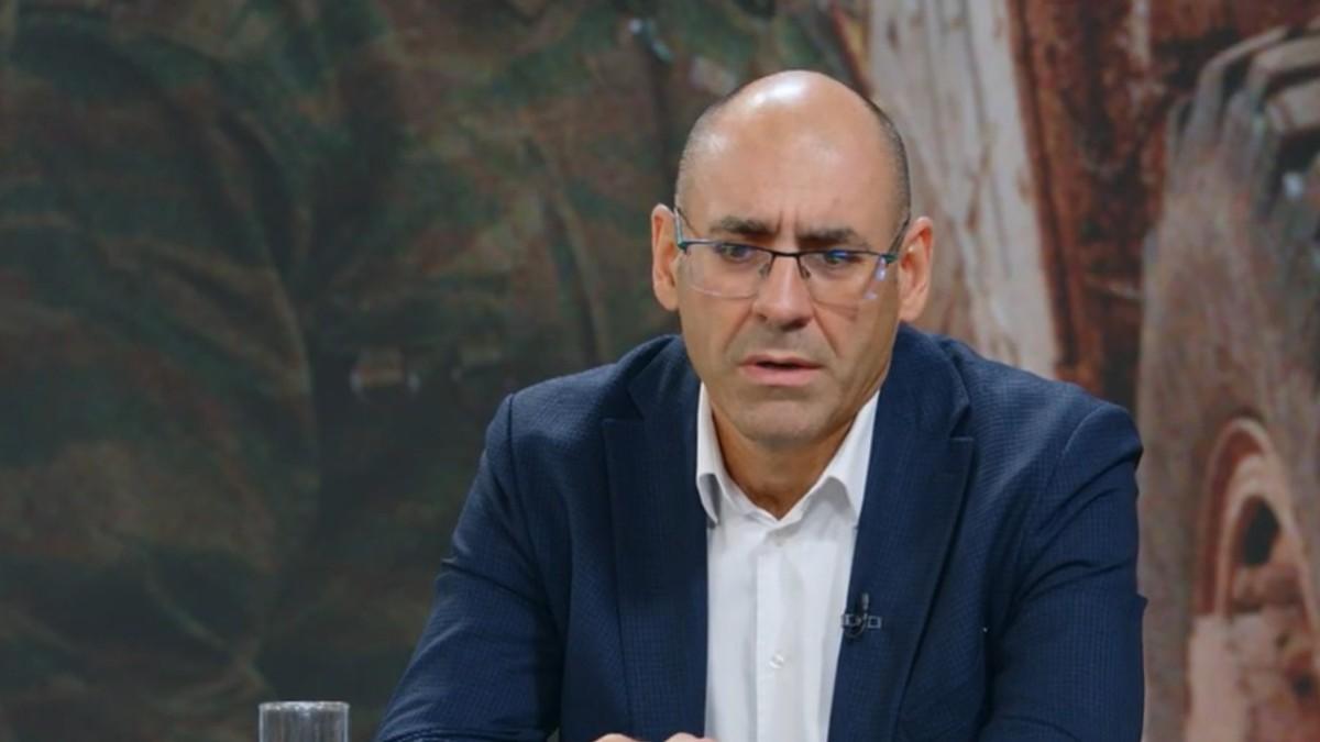 “ko-zeli-neizvesnost,-neka-glasa-za-macku-u-dzaku”-vladimir-dukanovic-za-“blic”-tv-o-izborima:-“to-je-praznik-demokratije”-(video) “ko-zeli-neizvesnost,-neka-glasa-za-macku-u-dzaku”-vladimir-dukanovic-za-“blic”-tv-o-izborima:-“to-je-praznik-demokratije”-(video)