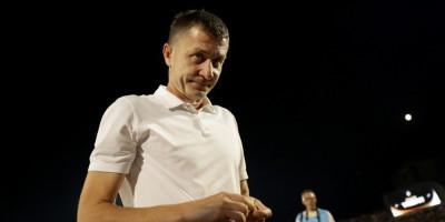 utucen-sasa-ilic-posle-poraza-otkrio-da-li-ostaje-u-klubu:-ovakav-partizan-zelim-da-gledam utucen-sasa-ilic-posle-poraza-otkrio-da-li-ostaje-u-klubu:-ovakav-partizan-zelim-da-gledam
