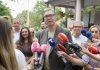 PREDSEDNIK SA NARODOM: Vučić u Mačvanskom okrugu, obilazi Sajam šljiva – Osečina 2026 (VIDEO) predsednik-sa-narodom:-vucic-u-macvanskom-okrugu,-obilazi-sajam-sljiva-–-osecina-2026-(video)
