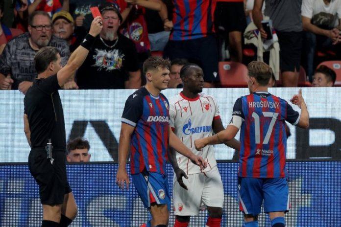 skandal-posle-meca-u-ceskoj!-evo-dokaza-kako-je-zvezda-ostecena-protiv-viktorije-plzenj-(video)