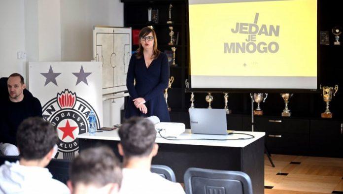kroz-projekat-„i-jedan-je-mnogo”,-tokom-sest-meseci,-edukovano-660-mladih-sportista:-mladi-izlozeni-rizicima-–-neophodna-je-edukacija