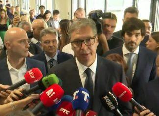 HUMANOIDNI ROBOTI UMESTO LjUDI NA RIZIČNIM RADNIM MESTIMA: Vučić otkrio plan za zaštitu života naših radnika humanoidni-roboti-umesto-ljudi-na-rizicnim-radnim-mestima:-vucic-otkrio-plan-za-zastitu-zivota-nasih-radnika