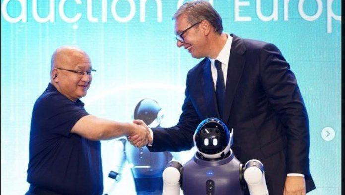“vucic-uvodi-srbiju-u-novu-tehnolosku-eru”-marko-keselj:-ne-cekamo-buducnost-–-mi-je-stvaramo!