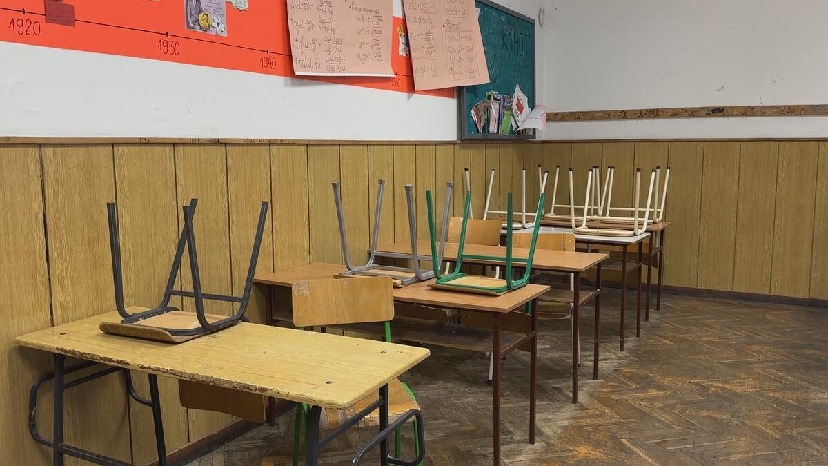 skole-i-vrtici-nece-ostati-bez-vode!-oglasio-se-predsednik-gornjeg-milanovca-i-stavio-tacku-na-glasine skole-i-vrtici-nece-ostati-bez-vode!-oglasio-se-predsednik-gornjeg-milanovca-i-stavio-tacku-na-glasine