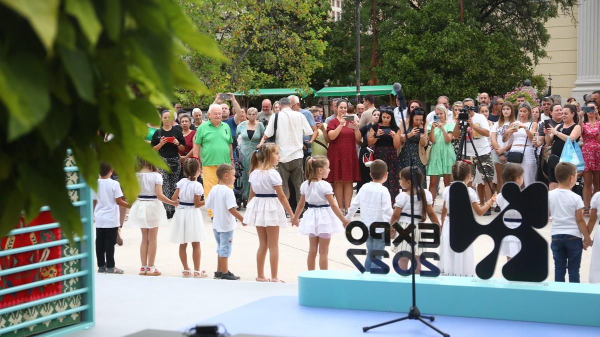 negotin-u-znaku-ekspa-2027:-od-mokranjca-i-vlaske-muzike-do-sporta,-grad-predstavio-sve-ono-po-cemu-je-jedinstven-(foto/video) negotin-u-znaku-ekspa-2027:-od-mokranjca-i-vlaske-muzike-do-sporta,-grad-predstavio-sve-ono-po-cemu-je-jedinstven-(foto/video)