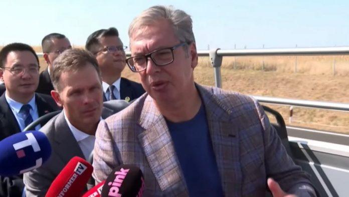 „ako-neko-moze-da-govori-o-principima,-to-je-srbija!“-vucic-raskrinkao-dvostruke-arsine-na-primeru-mladica-i-delica