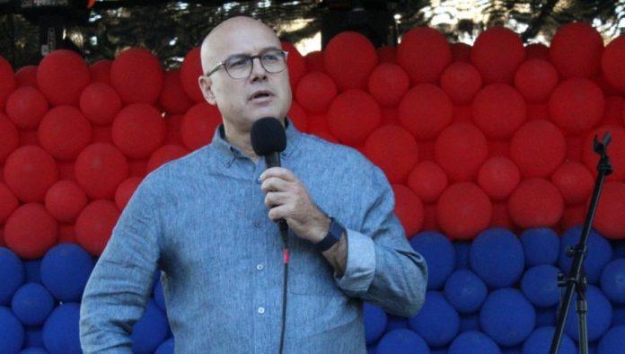 ponovno-nasilje-blokadera-je-opomena-za-sve-u-srbiji-vucevic:-gradani-ce-to-imati-na-pameti-na-dan-izbora;-evo-sta-je-porucio-za-skup-u-novo