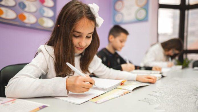 ministar-prosvete-najavio-velike-promene!-ovo-su-novine-koje-cekaju-dake-1.-septembra
