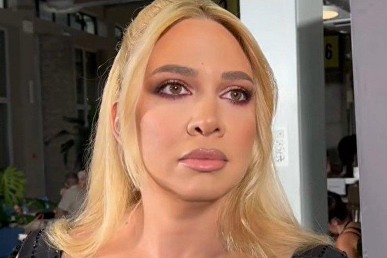 plakala-sam-citave-noci,-zvala-sam-mamu!-prva-ispovest-milice-todorovic-o-kolegama-koje-su-je-izdale-nakon-porodaja:-o-mariji-serifovic-rekla-ovo!-(video) plakala-sam-citave-noci,-zvala-sam-mamu!-prva-ispovest-milice-todorovic-o-kolegama-koje-su-je-izdale-nakon-porodaja:-o-mariji-serifovic-rekla-ovo!-(video)