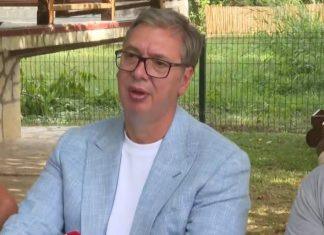 “MI POŠTUJEMO SVAČIJE ŽRTVE” Vučić o dvostrukim aršinima Zapada i pritiscima prema Srbiji “mi-postujemo-svacije-zrtve”-vucic-o-dvostrukim-arsinima-zapada-i-pritiscima-prema-srbiji