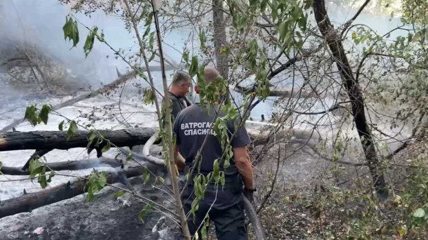 Пожар-на-столовима-локализован,-ноћ-у-Делиблатској-пешчари-протекла-је-мирно Пожар-на-столовима-локализован,-ноћ-у-Делиблатској-пешчари-протекла-је-мирно