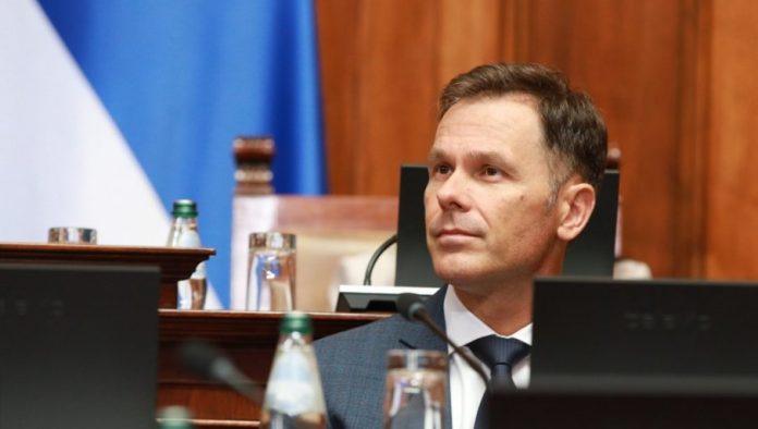 oglasio-se-ministar-finansija:-mali-otkrio-detalje-rebalansa-budzeta-za-2026.-godinu