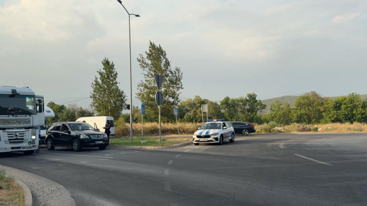 poznat-identitet-muskarca-za-kojim-policija-traga-zbog-trostrukog-ubistva!-gradanima-izdali-upozorenje,-totalna-opsada-u-crnoj-gori poznat-identitet-muskarca-za-kojim-policija-traga-zbog-trostrukog-ubistva!-gradanima-izdali-upozorenje,-totalna-opsada-u-crnoj-gori