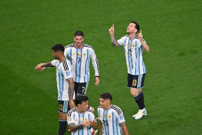 lionel-mesi-–-ziva-legenda:-od-rosarija-u-argentini-do-krova-planete-–-biografija-legendarnog-fudalera-koja-tera-suze-na-oci!