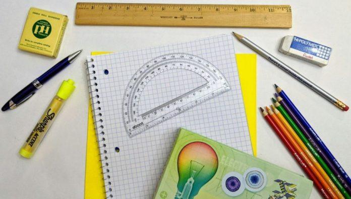 dve-majke-otkrile-koliko-ih-kosta-pocetak-skole:-“prvi-dan-je-tek-pocetak-racunice…”
