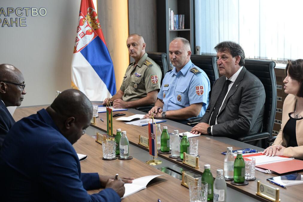 jacanje-saradnje-u-oblasti-odbrane:-sastanak-gasica-sa-ministrom-odbrane-i-unutrasnjeg-reda-dr-sao-tome-i-prinsipe jacanje-saradnje-u-oblasti-odbrane:-sastanak-gasica-sa-ministrom-odbrane-i-unutrasnjeg-reda-dr-sao-tome-i-prinsipe