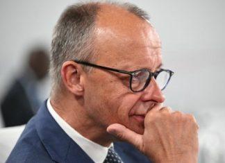 MERC NA IVICI POLITIČKOG AMBISA: Ako desnica osvoji vlast, u Berlinu sledi neviđen politički obračun merc-na-ivici-politickog-ambisa:-ako-desnica-osvoji-vlast,-u-berlinu-sledi-neviden-politicki-obracun