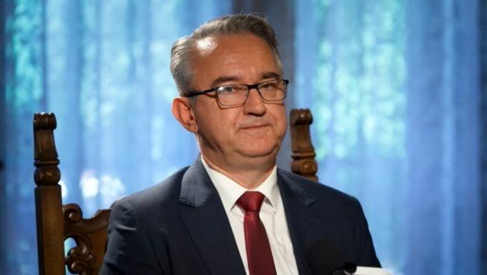 generalova-porodica-u-agoniji:-hag-i-dalje-krije-istinu,-jos-nema-informacija-o-preuzimanju-tela-ratka-mladica