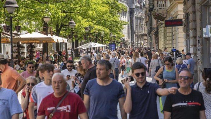 septembarsko-leto-ne-popusta:-sunce-i-33°c,-a-evo-kada-stizu-pljuskovi-i-zahladenje