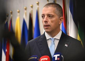 “DUBOKO ME JE POTRESLA VEST” Đurić izrazio saučešće Egiptu zbog autobuske nesreće na Južnom Sinaju “duboko-me-je-potresla-vest”-duric-izrazio-saucesce-egiptu-zbog-autobuske-nesrece-na-juznom-sinaju