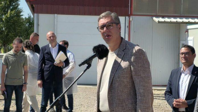 vucic-najavio-povecanje-penzija-i-plata:-mir-i-stabilnost-su-od-kljucnog-znacaja-i-vama-hvala-sto-ste-to-podrzavali