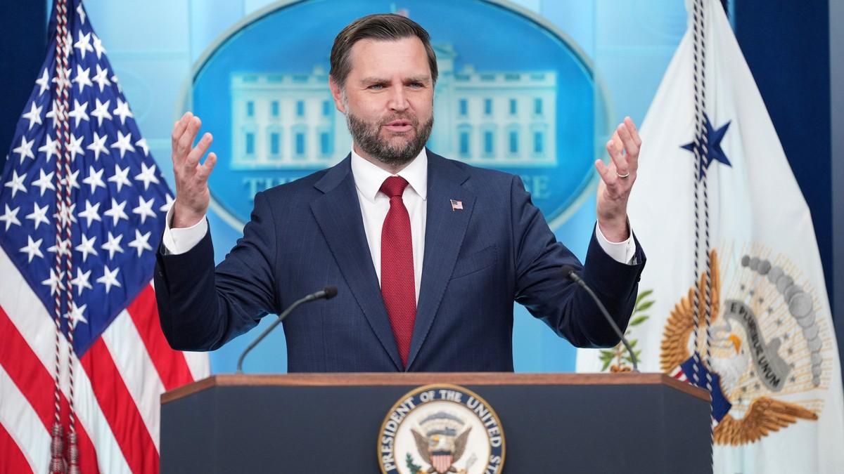 “sve-je-moguce”-vensa-pitali-kada-ce-se-zavrsiti-rat-s-iranom:-evo-kako-je-odgovorio “sve-je-moguce”-vensa-pitali-kada-ce-se-zavrsiti-rat-s-iranom:-evo-kako-je-odgovorio