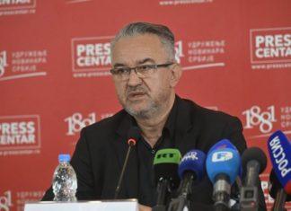 KONFERENCIJA ZA MEDIJE DARKA MLADIĆA: Moj otac je ubijen u Haškom tribunalu! (VIDEO) konferencija-za-medije-darka-mladica:-moj-otac-je-ubijen-u-haskom-tribunalu!-(video)