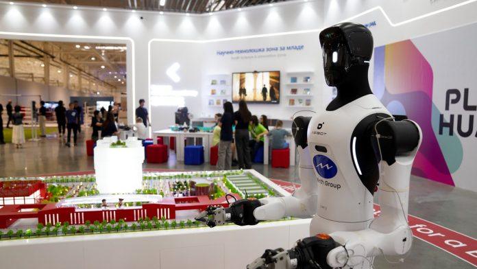 prvi-humanoidni-roboti-sisli-sa-trake-u-sapcu!-evo-koja-ce-biti-njihova-namena