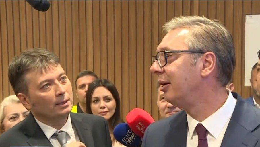 vise-lekara-stize-u-manje-sredine:-vucic-najavio-sistemsko-resavanje-problema vise-lekara-stize-u-manje-sredine:-vucic-najavio-sistemsko-resavanje-problema