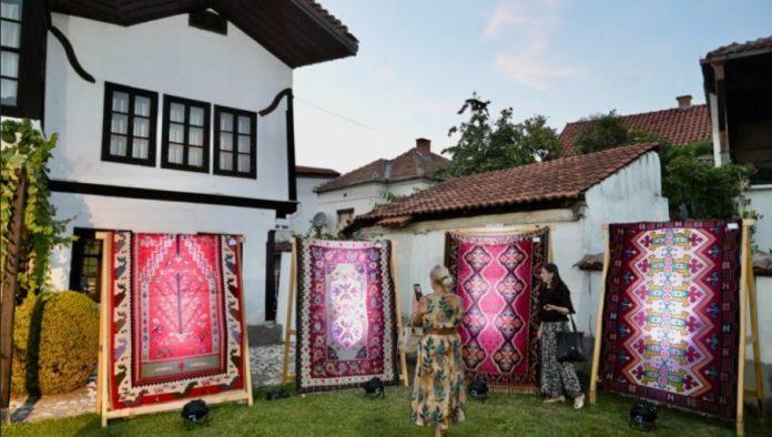 srpski-vez-uskoro-pod-zastitom-uneska:-otvoren-festival-pirotskog-cilima