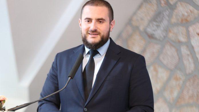 zukorlic-formirao-pokret-za-ujedinjenje-bosnjaka