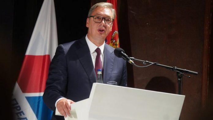 “i-sud-u-hagu-i-mks,-sve-su-to-sudovi-nepravde”-vucic:-razmisljam-da-se-pridruzim-trampu-da-sve-institucije-neprava-sruse-slobodarski-narodi