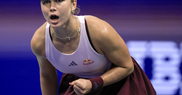 herojska-pobeda-ive-jovic-posle-tri-sata-pakla-protiv-azijske-senzacije!-ucutkala-publiku-i-porucila:-znam-da-niste-navijali-za-mene… herojska-pobeda-ive-jovic-posle-tri-sata-pakla-protiv-azijske-senzacije!-ucutkala-publiku-i-porucila:-znam-da-niste-navijali-za-mene…