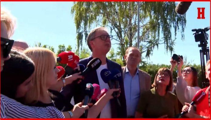 vucic-u-poseti-zapadnobackom-okrugu:-predsednik-obilazi-radove-na-putu-backi-brestovac-–-backi-gracac