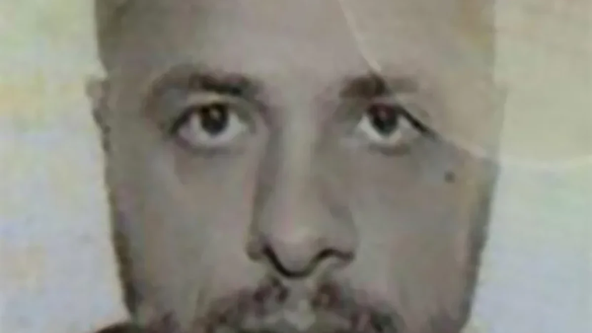 specijalci-trazili-tajni-tunel-u-restoranu-opsadno-stanje-u-grahovu:-u-toku-potraga-za-zvicerovim-prljavim-policajcem,-raspisana-nagrada-od-pola-miliona-evra! specijalci-trazili-tajni-tunel-u-restoranu-opsadno-stanje-u-grahovu:-u-toku-potraga-za-zvicerovim-prljavim-policajcem,-raspisana-nagrada-od-pola-miliona-evra!